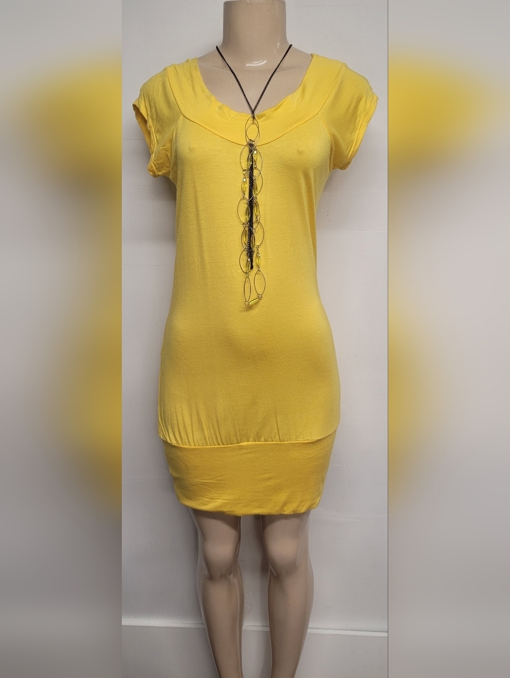 Focus XL Vintage Long Top Or Tunic Dress Yellow Stretch Short Sleeves Necklace